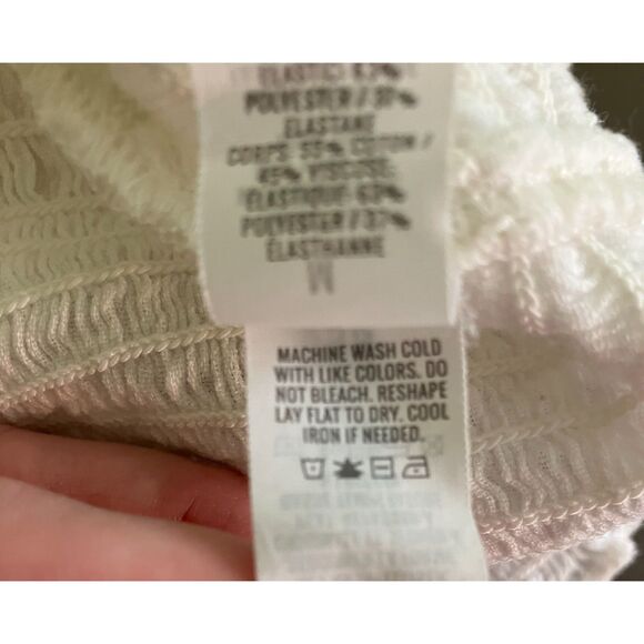 Aerie ruffle strap sleeveless smocked crop top - Picture 6 of 8